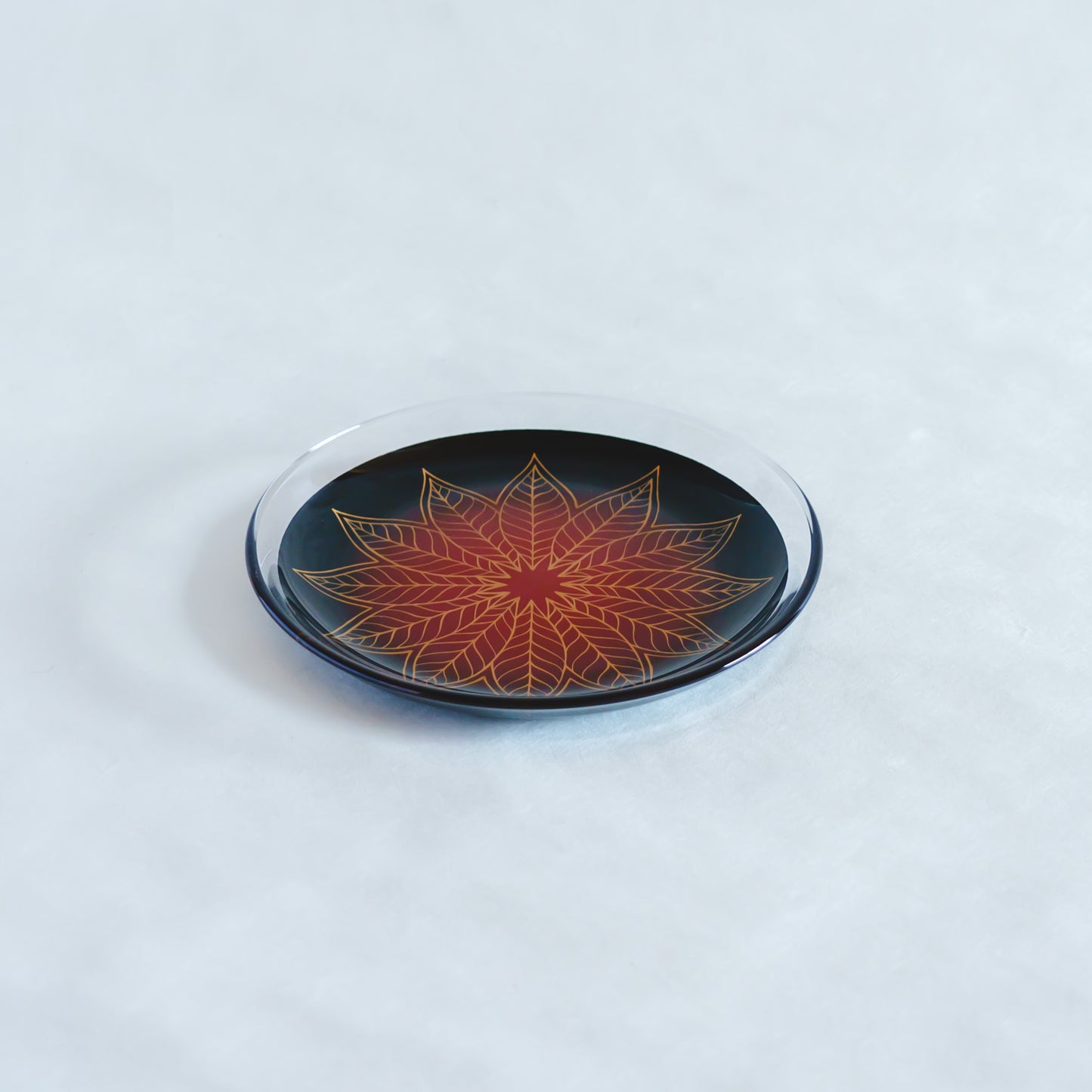 hawa Plate M Black and Red