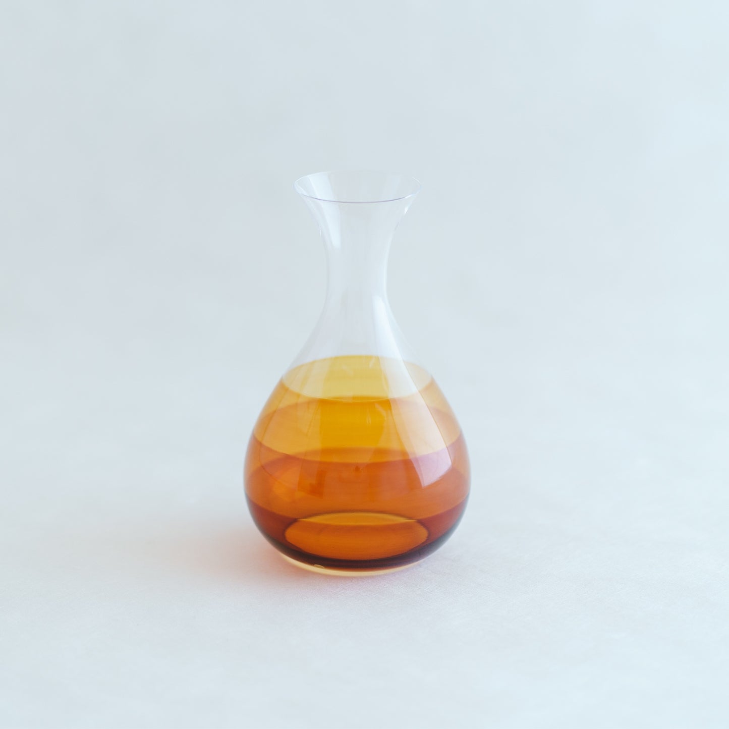 warin Carafe M amber