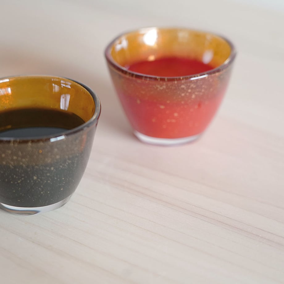 Hand-Kneaded Glass (Guinomi)