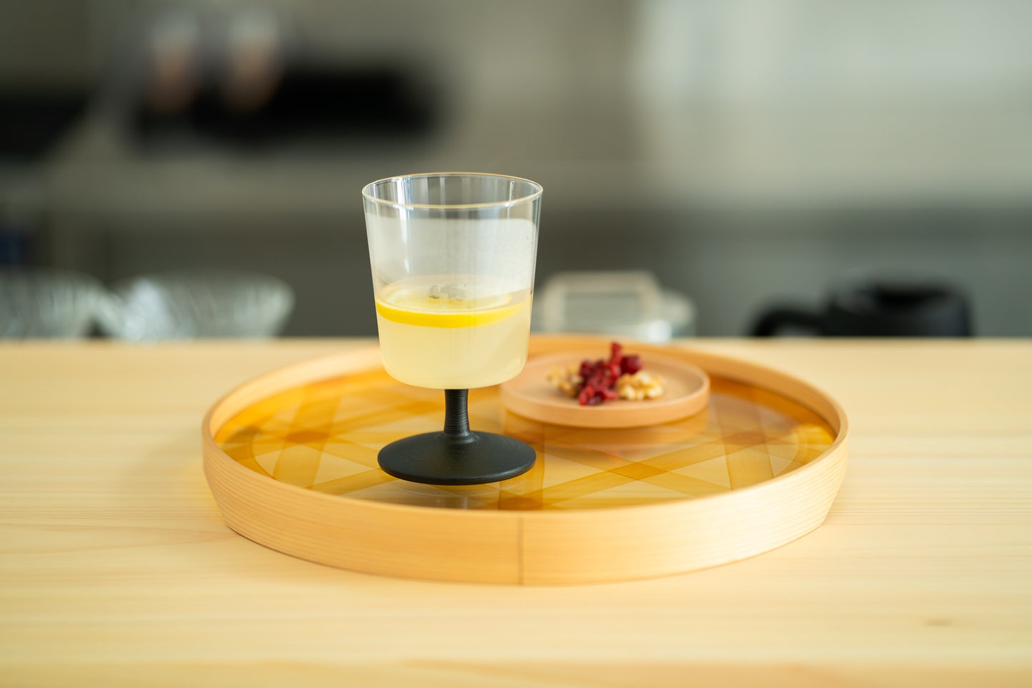 温（on）ゴブレット　黒錆刷毛目