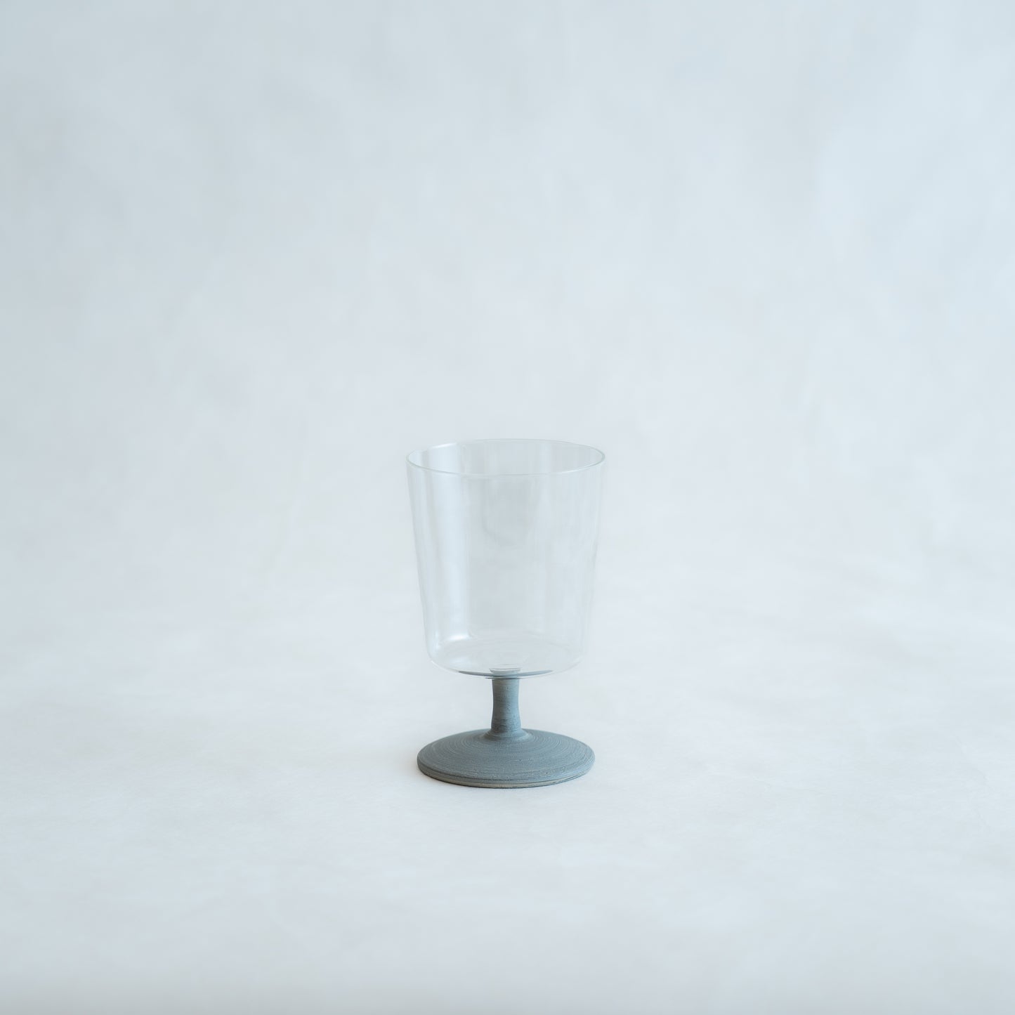 温（on）ゴブレット　白錆刷毛目